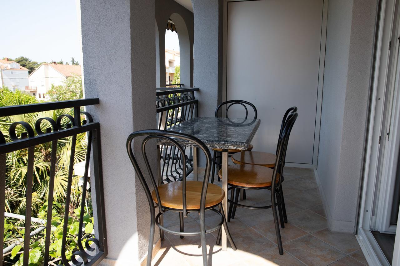 Apartmani Dina بيوغْغاد نا موغو المظهر الخارجي الصورة