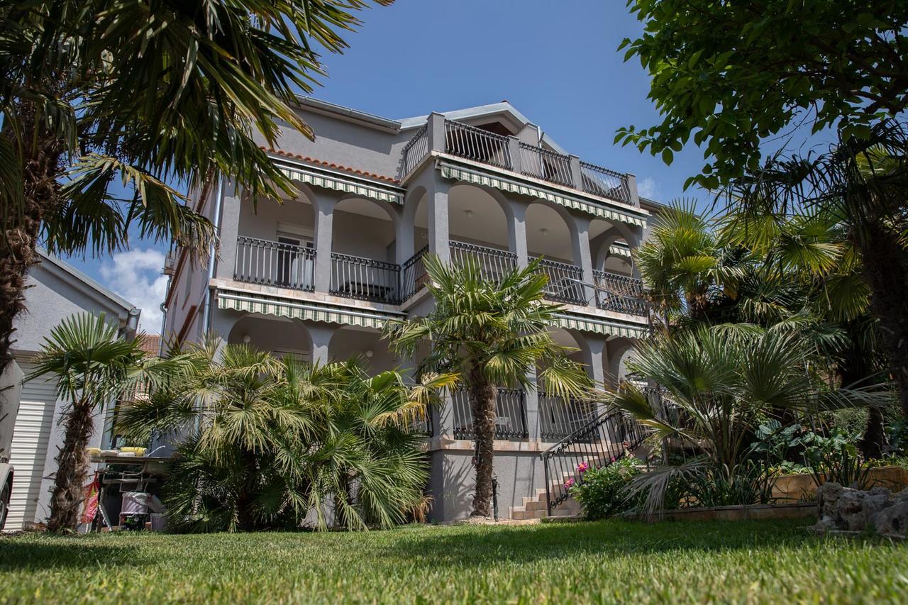 Apartmani Dina بيوغْغاد نا موغو المظهر الخارجي الصورة