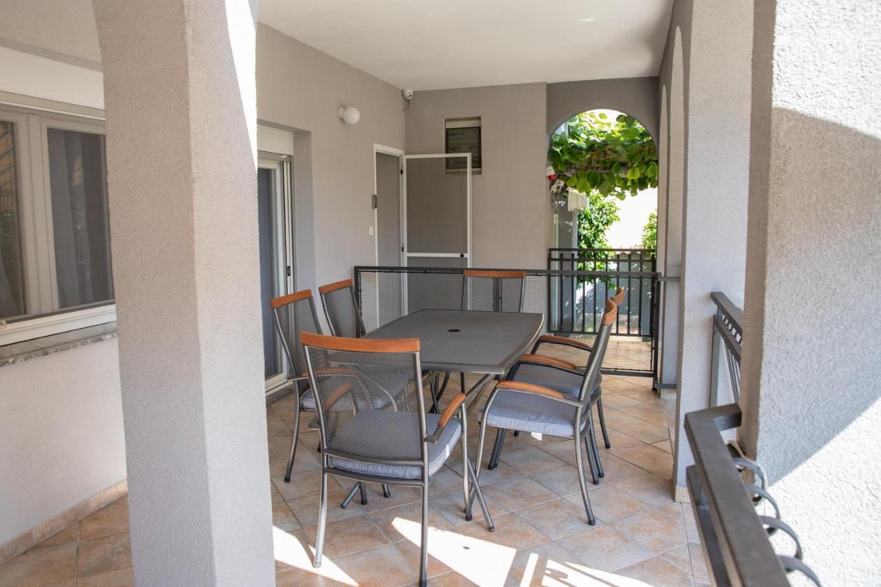 Apartmani Dina بيوغْغاد نا موغو المظهر الخارجي الصورة